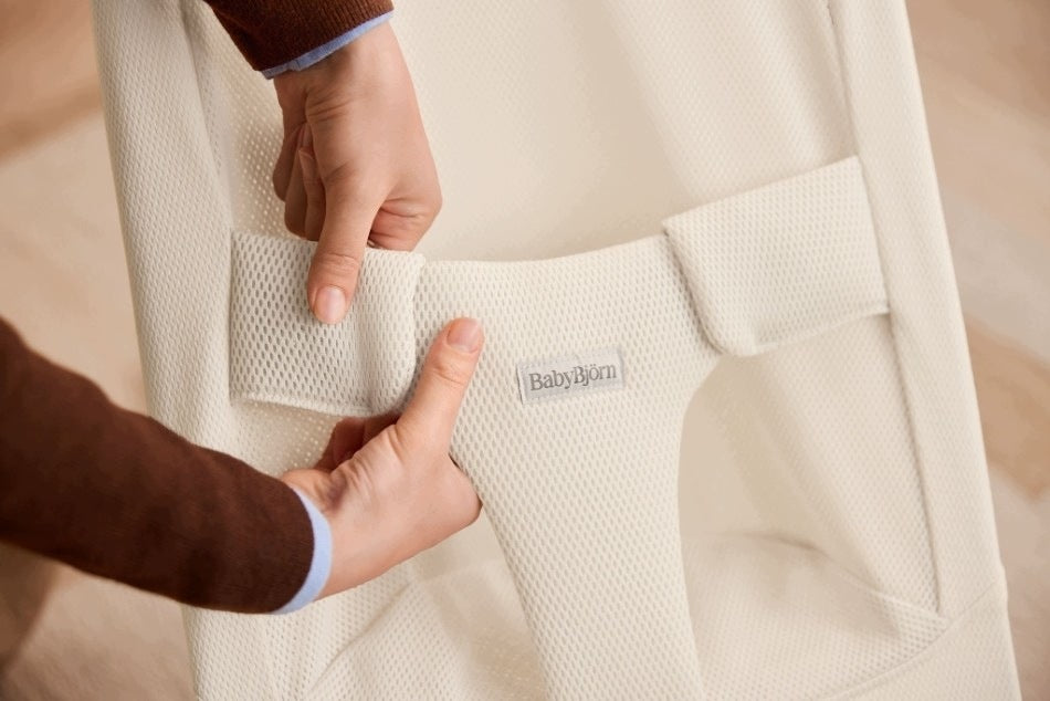 BABYBJORN - BEGIN MESH sun lounger up to 9kg Cream Brand no brand