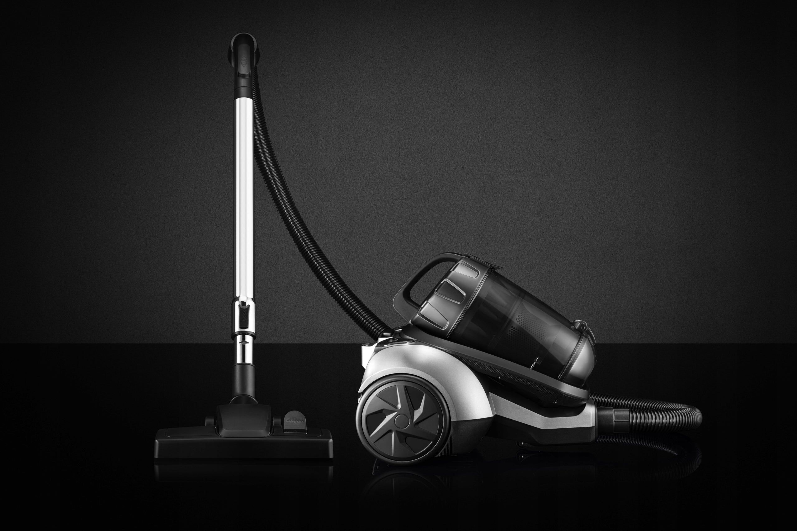 BAGLESS CYCLONE VACUUM CLEANER KERCH DELTA 4000W 3L +TURBO BRUSH Packaging status original