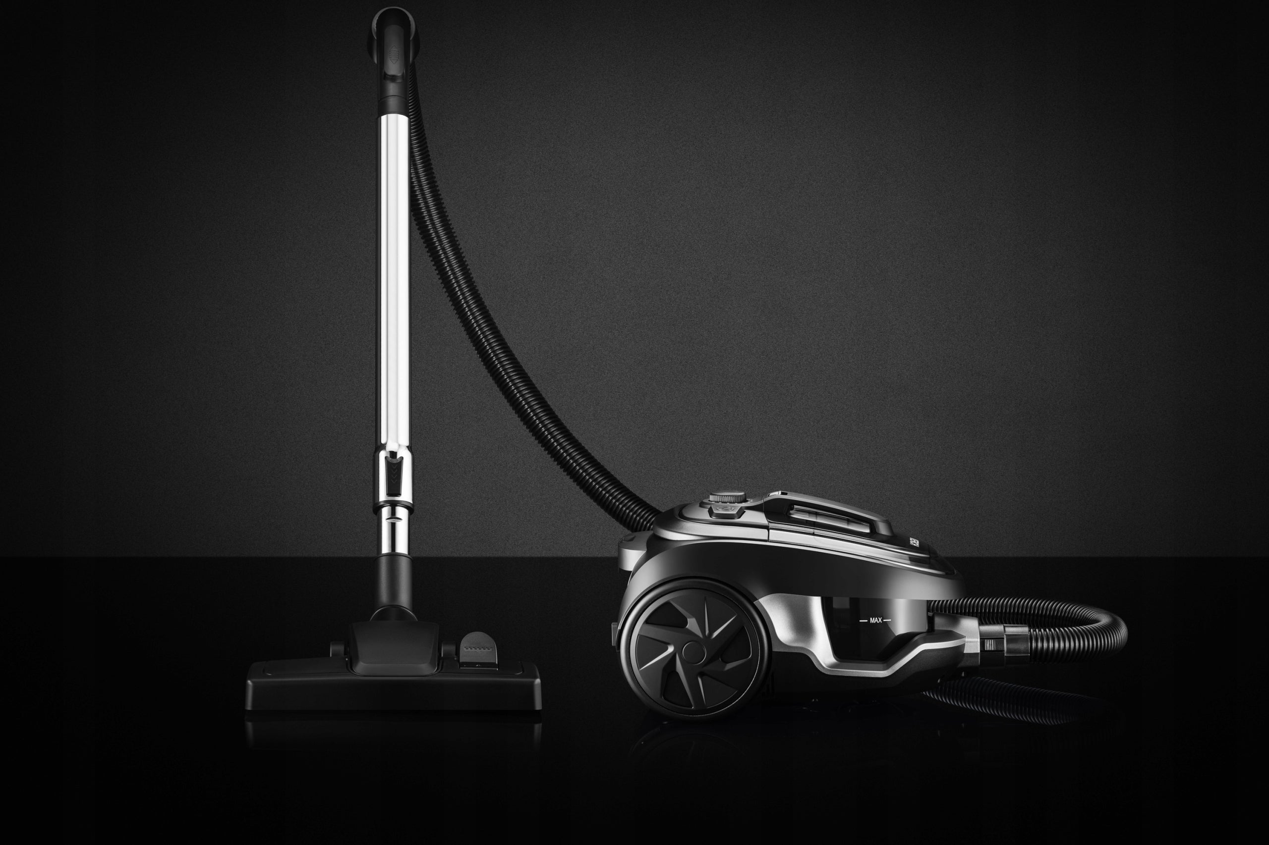 BAGLESS CYCLONE VACUUM CLEANER KERCH MASTER 4000W 2.5L +TURBO BRUSH Manufacturer code 5903796654165