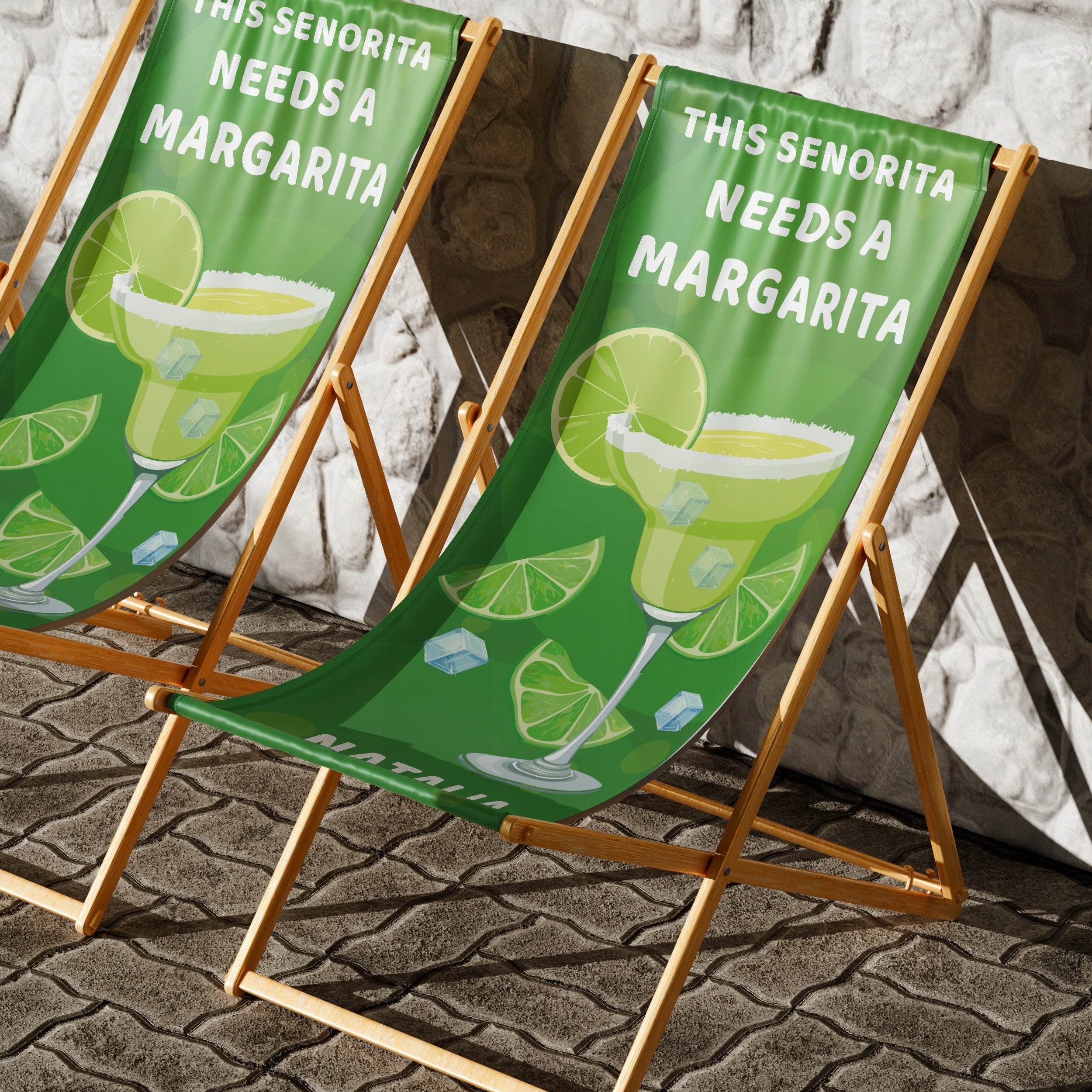 BEACH CHAIR FOR A FRIEND FUNNY GIFT FOR ANY OCCASION Packaging status original