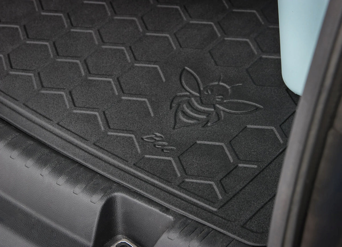 BEE trunk mat - universal, cutable Manufacturer's catalog number UN815804