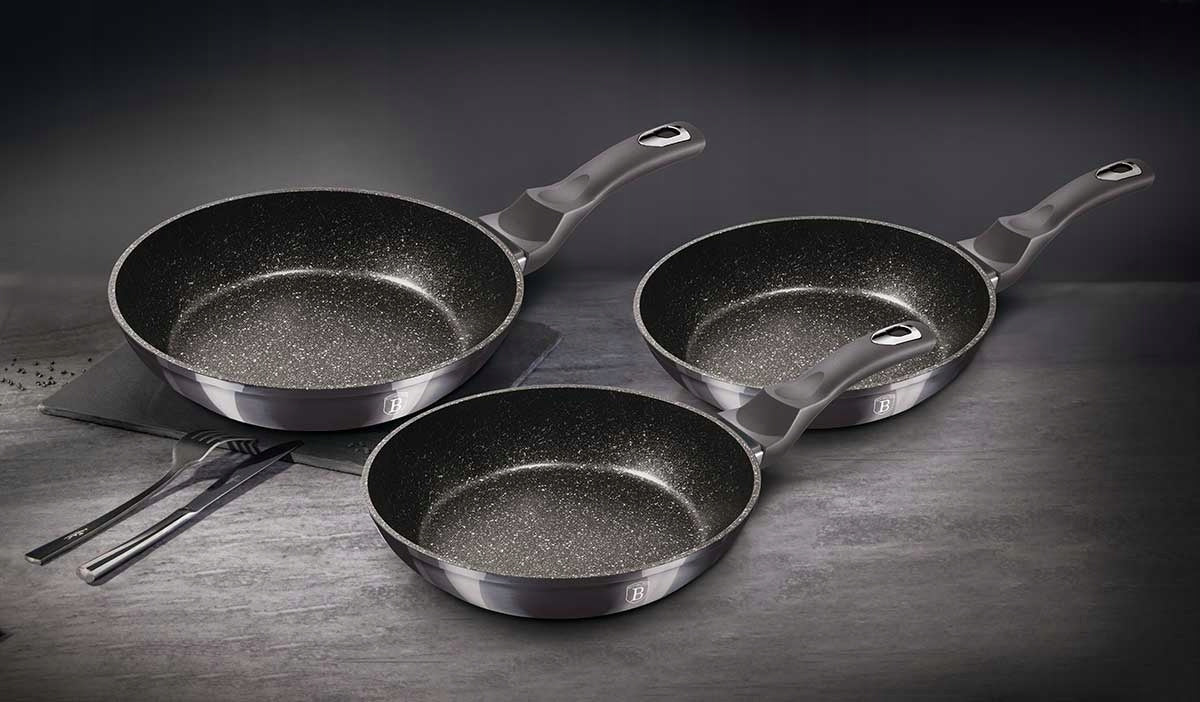 BH-6903 - Set of 3 el. granite pans BerlingerHaus Carbon Pro Edition Packaging status original