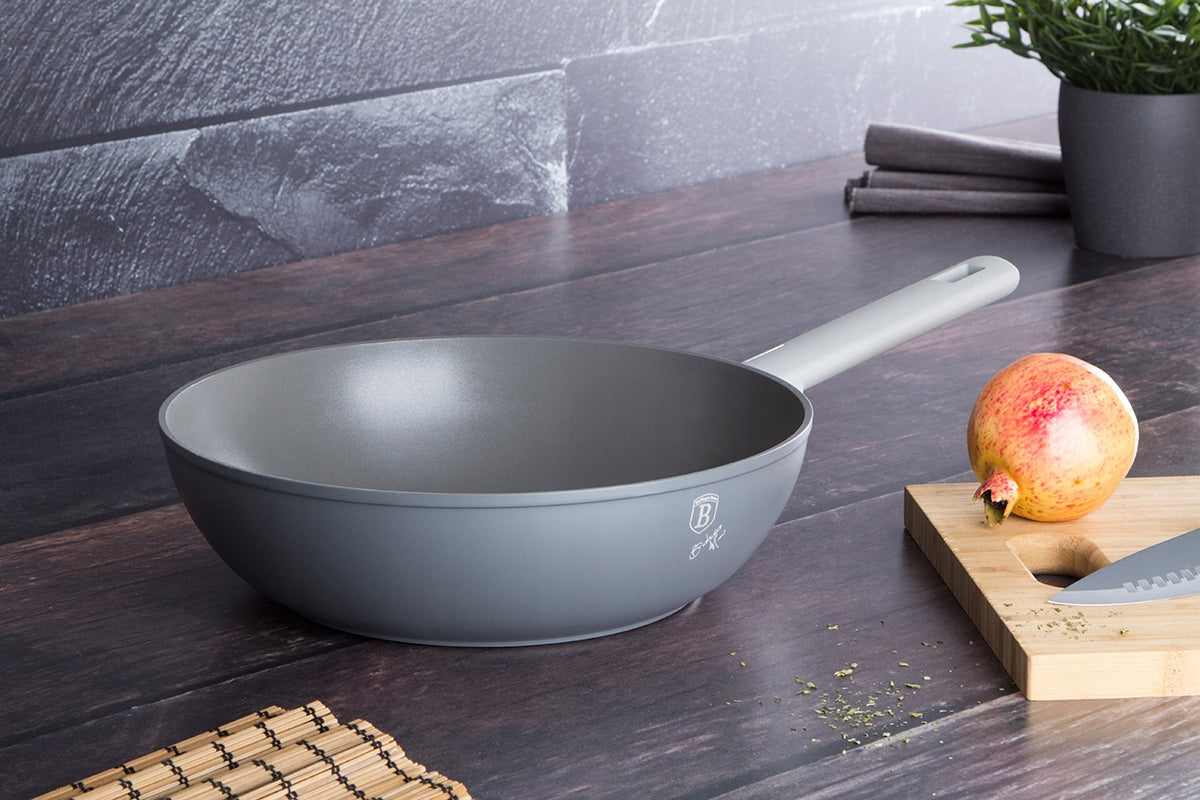 BH-7071 - Wok Titanium Pan 28 cm Berlinger Haus Aspen Collection Packaging status original