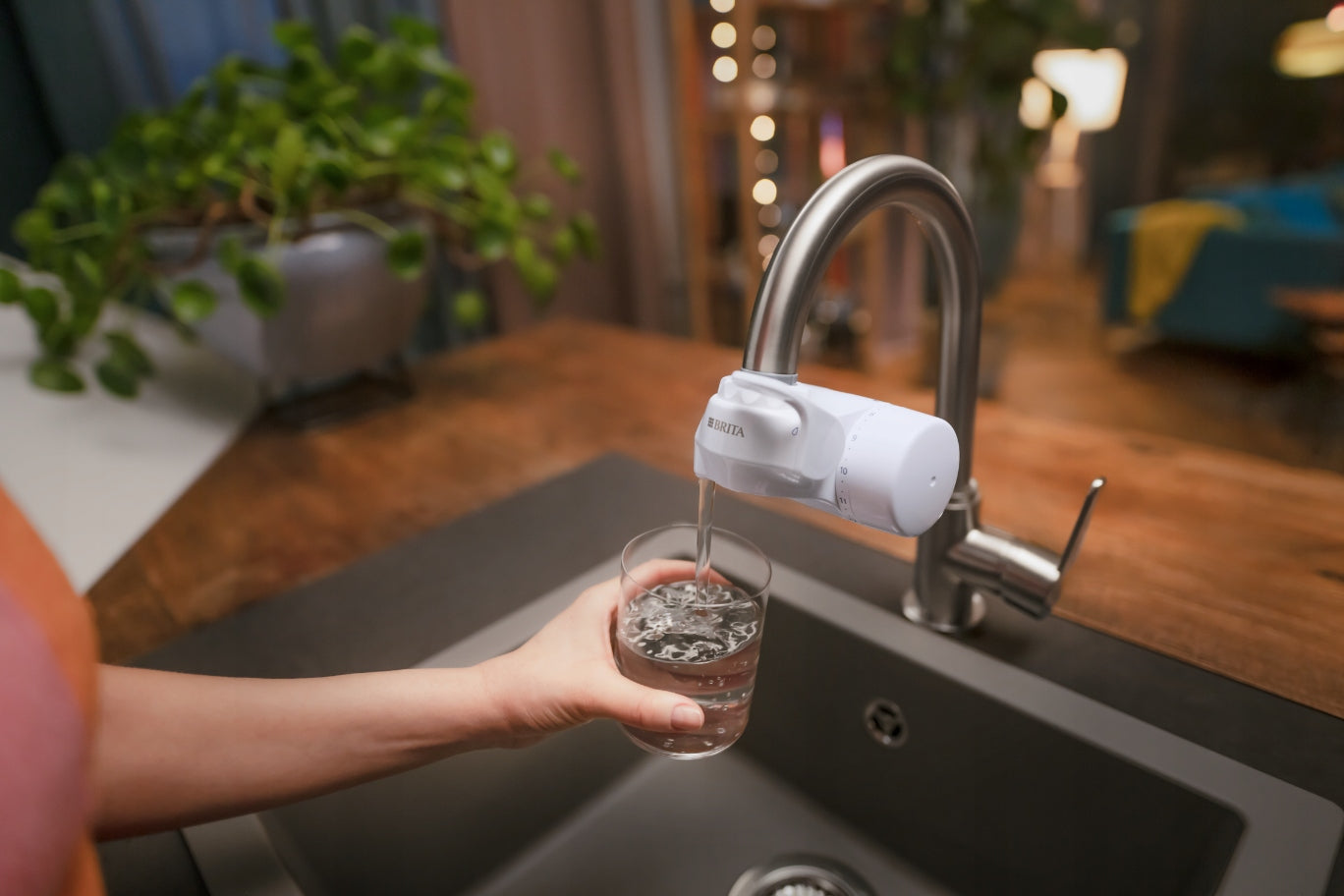 BRITA Water filter system for tap On tap V System CU CE2 Dominant color white