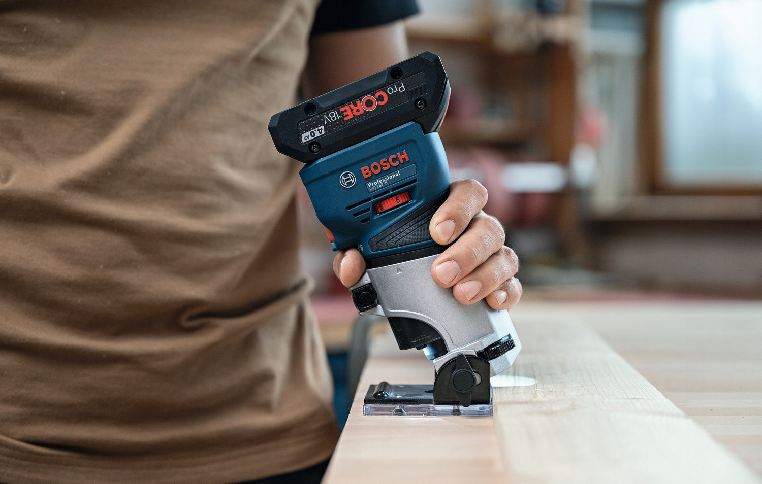BRUSHLESS 18V Cordless Edge Milling Machine BOSCH GKF 18V-8 solo Tool holder (mm) 8