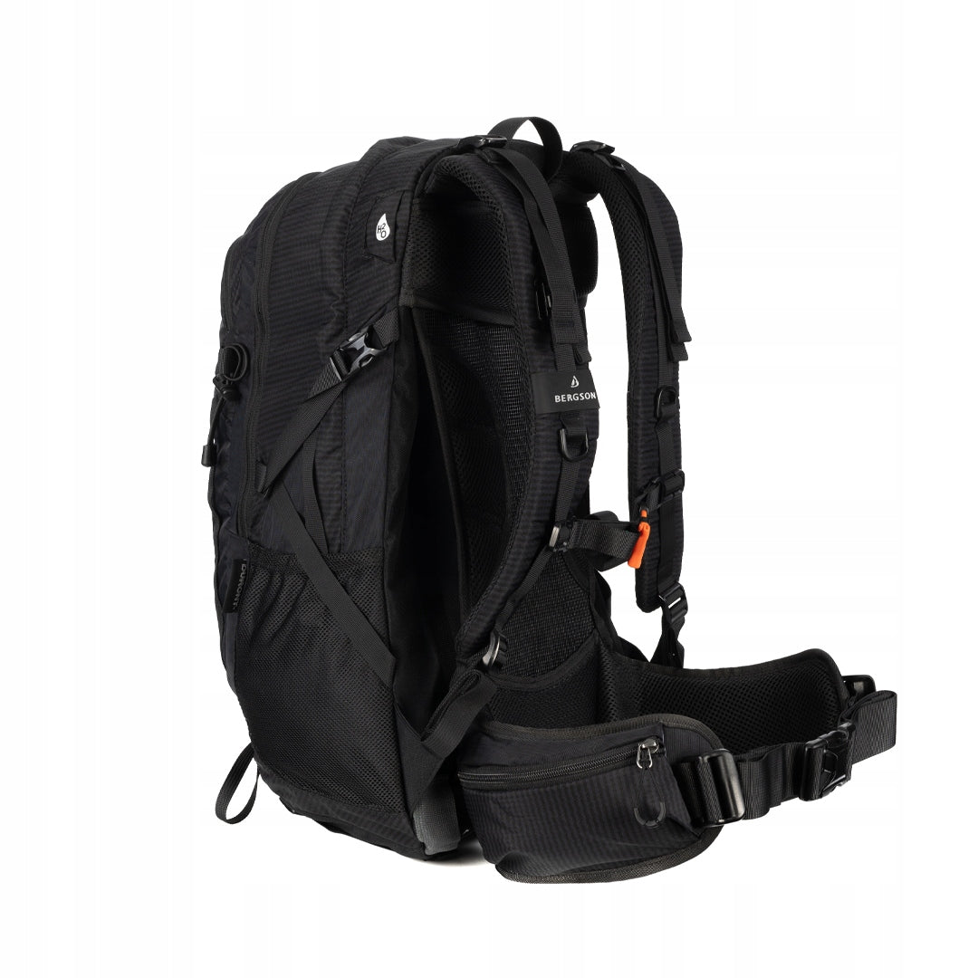 Backpack BERGSON MOLDE 30L trekking city cover light BLACK Manufacturer code 5900354695950