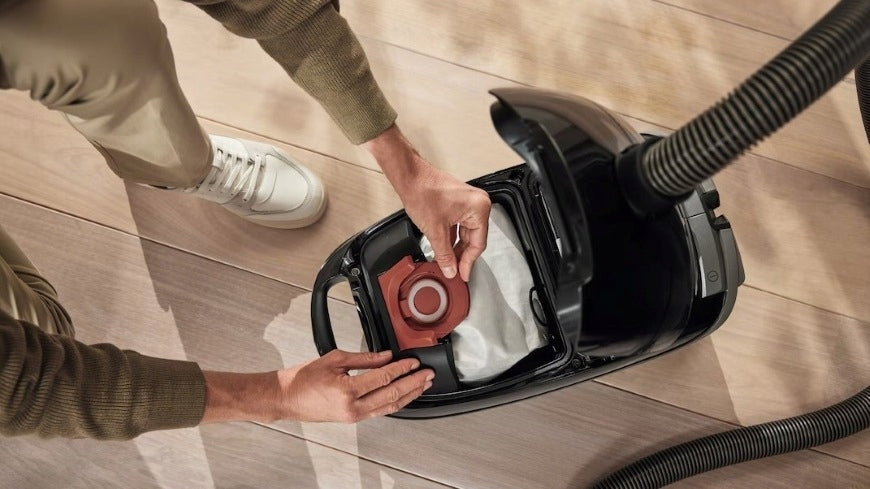 Bagged vacuum cleaner Miele Terra Guard M1 ComfortFit 890W + HyClean Pure bag Manufacturer code MIE12562160