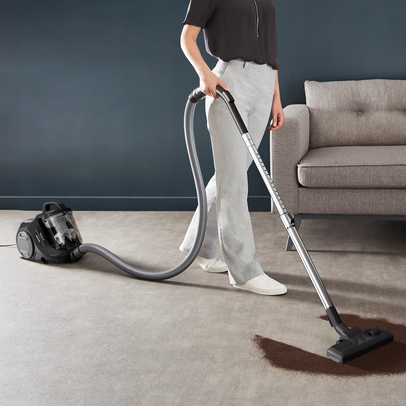Bagless vacuum cleaner Tefal Power Cyclon TW2925 powerful black EPA quiet Manufacturer code TW2925