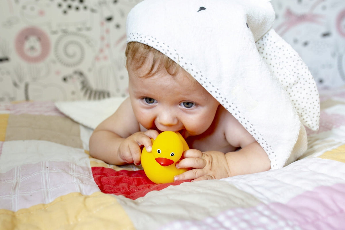 Bath toys Ducks for water without hole set of 3 pcs for play Packaging status original