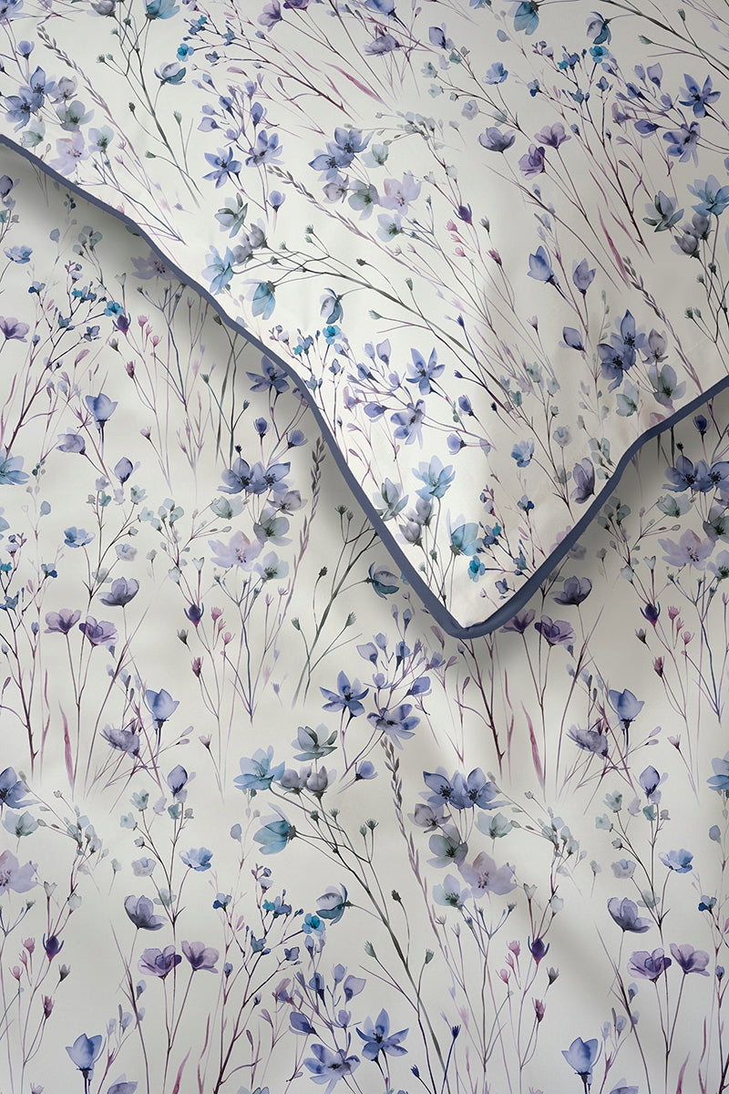 Bedding 220x200 La Perkale Perkal with piping Flower meadow blue Brand Detexpol