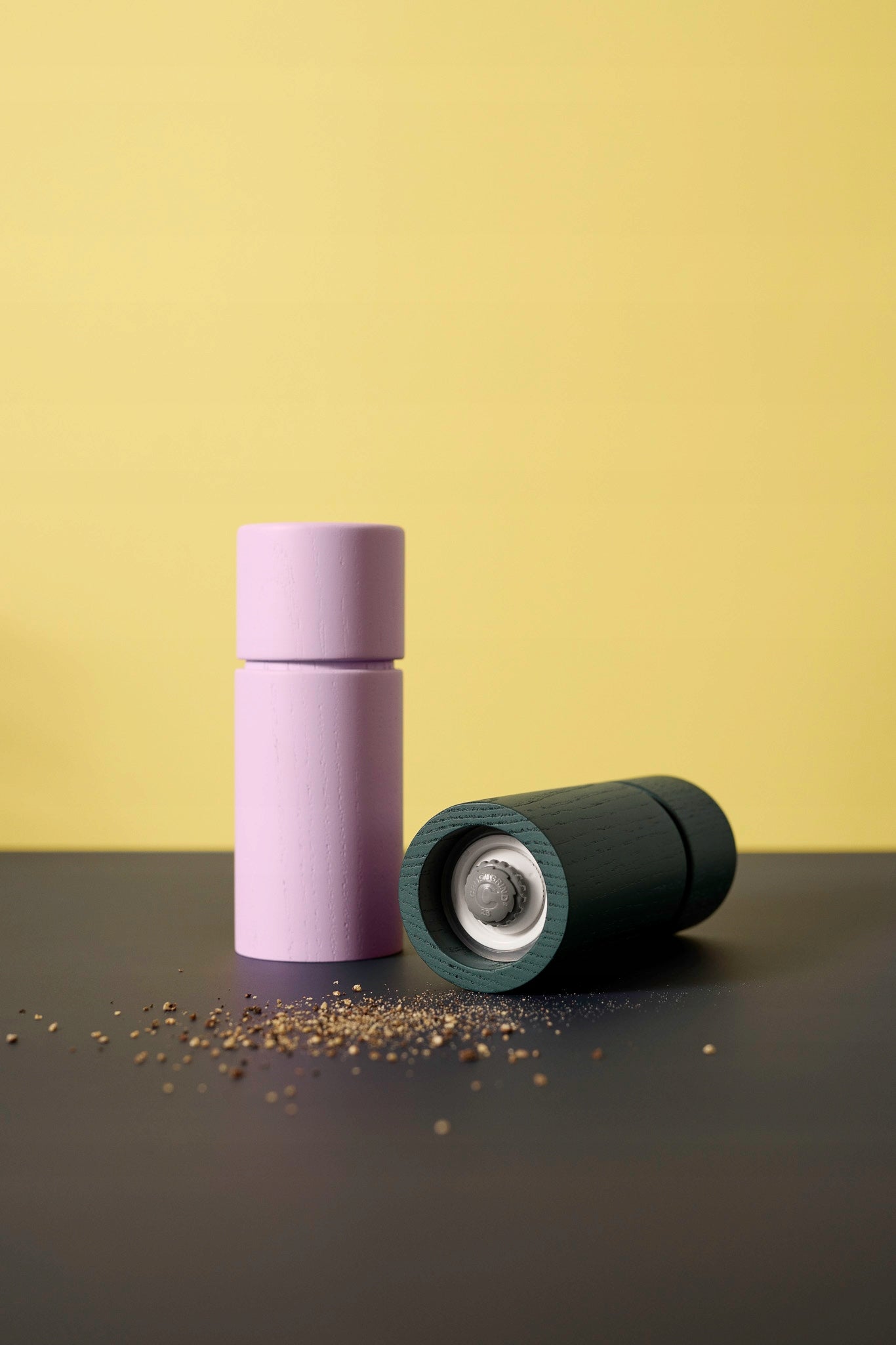 Bergen Wooden Salt and Pepper Grinder, Green, 12 cm CRUSHGRIND Packaging status original