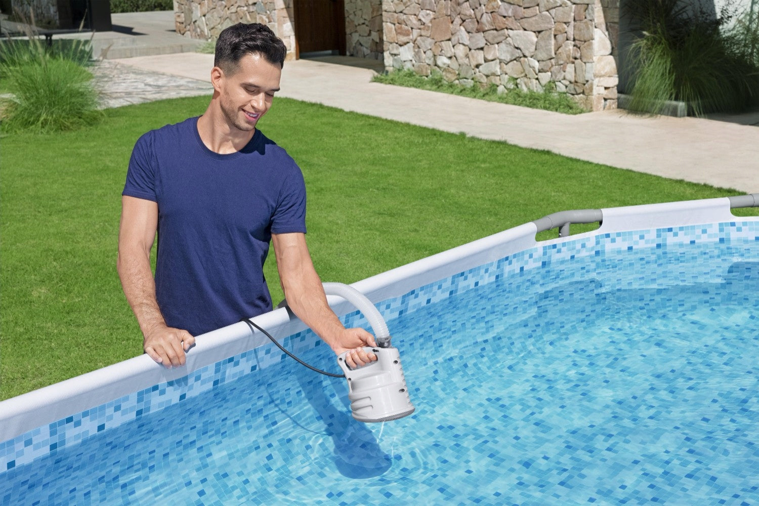 Bestway pump for pumping out water from the pool 58230 NEW MODEL Output 3028 l/h