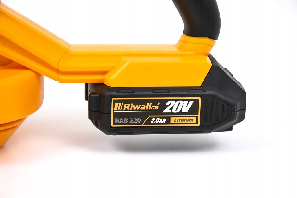 Blower with battery motor 20 V Riwall PRO RABL 20 + battery charge Tool weight 2.3 kg