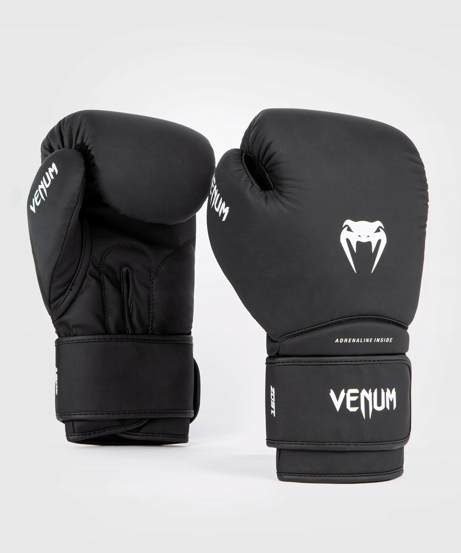 Boxing Gloves VENUM Contender 1.5 Black/White 16oz Manufacturer code VENUM-05105-108-16OZ