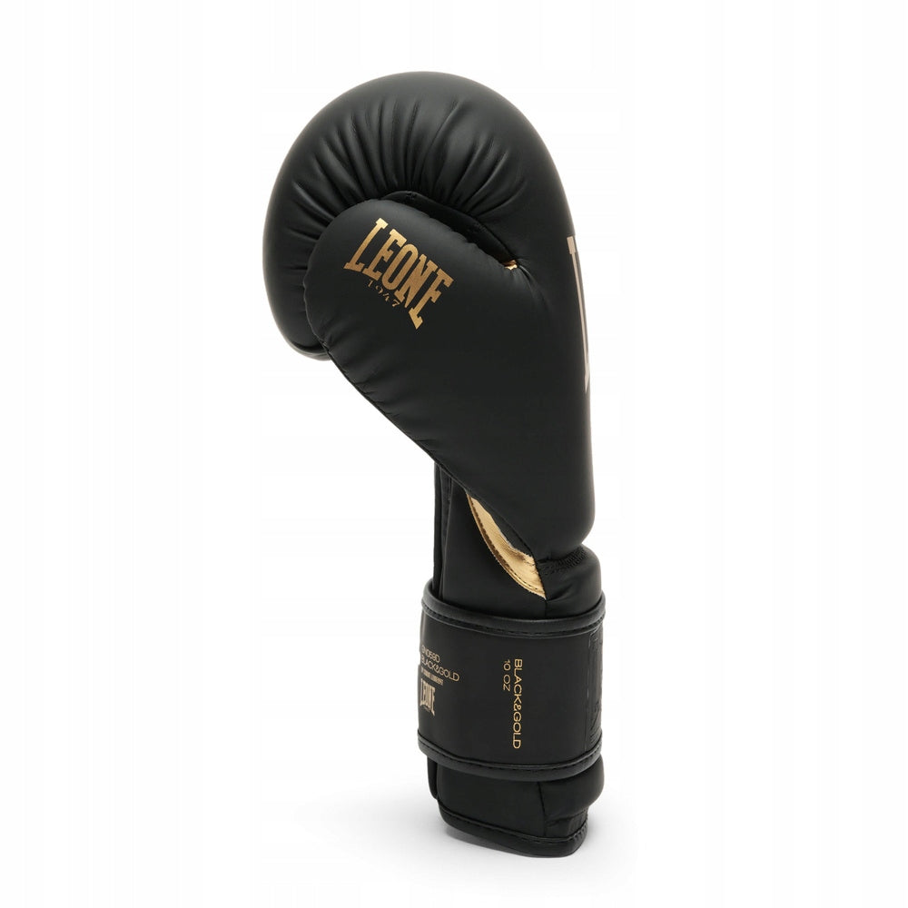Boxing gloves LEONE 1947 Idol black/gold Weight of gloves 14 oz