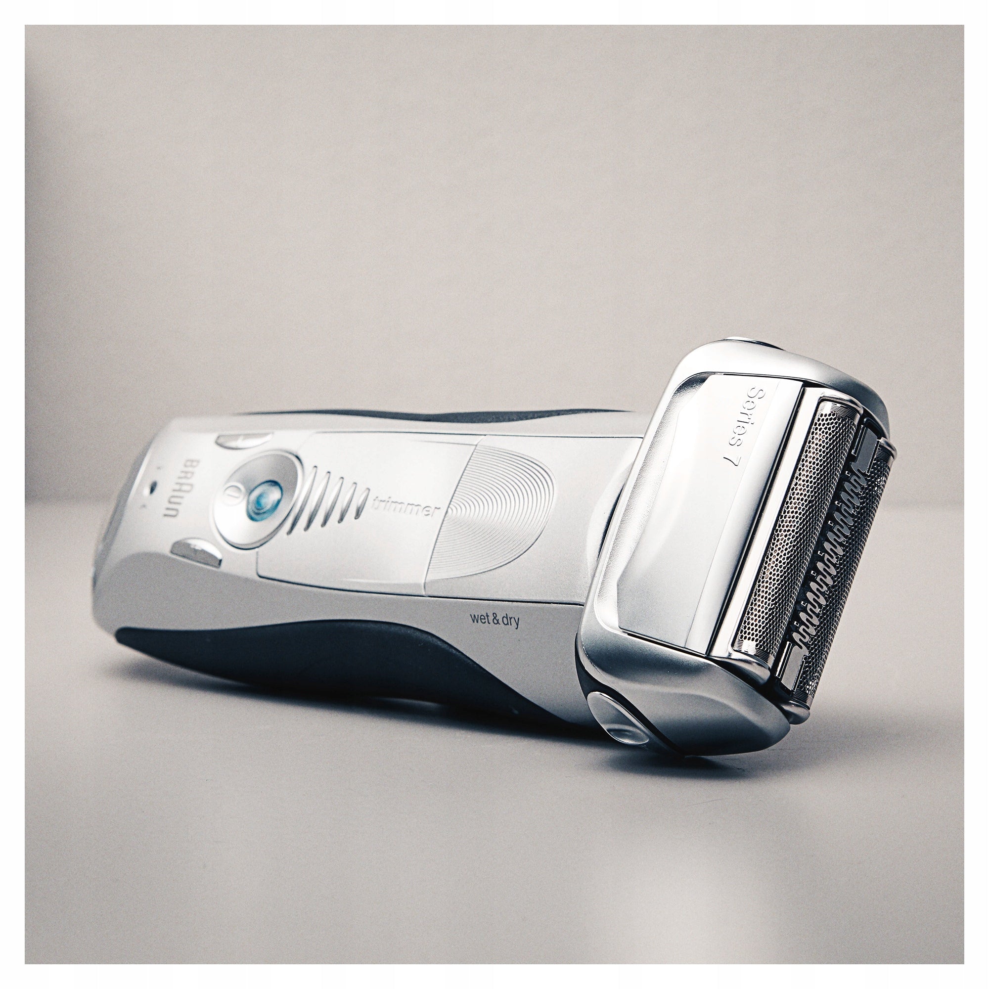 Braun Series 7 70S ORIGINAL Replacement Electric Shaver Head Packaging status original