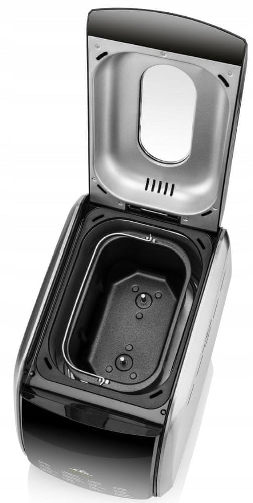 Bread Maker 16 Programs 2 LCD Stirrers 3 Bread Sizes Dominant color silver/gray