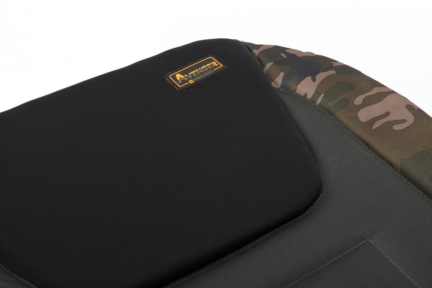 CARP BED PROLOGIC AVENGER BEDCHAIR 8 LEG Manufacturer code 65042