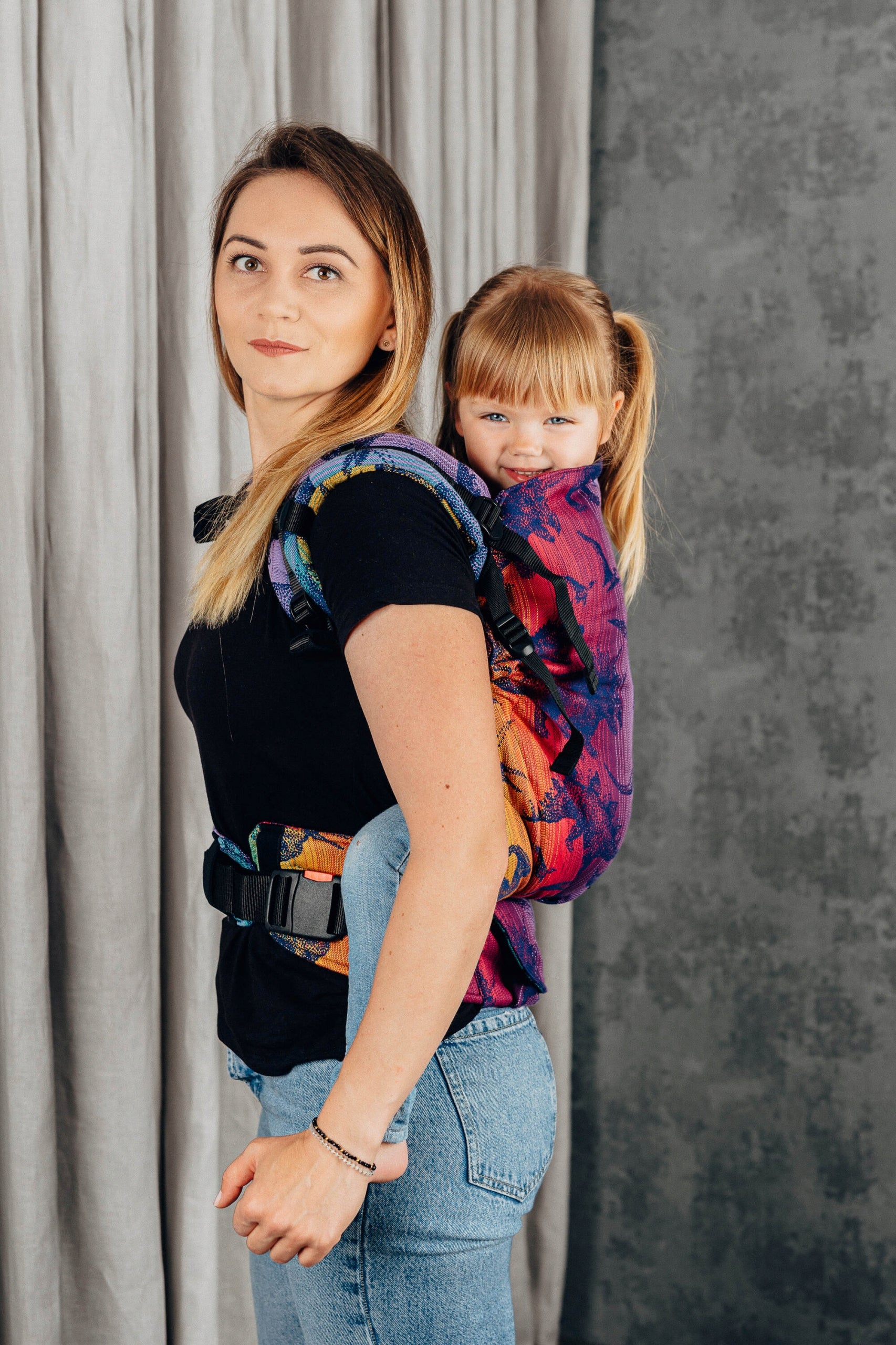 CARRIER LENNYLAMB LENNYPRESCHOOL JURASSIC PARK NEW ERA BUCKLE CARRIER Packaging status original