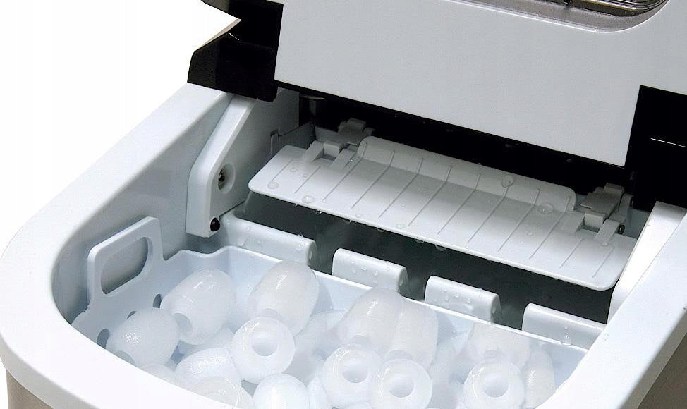 CASO DESIGN ICEMASTER PRO ice maker home ice machine 12kg 3301 Brand CASO Germany
