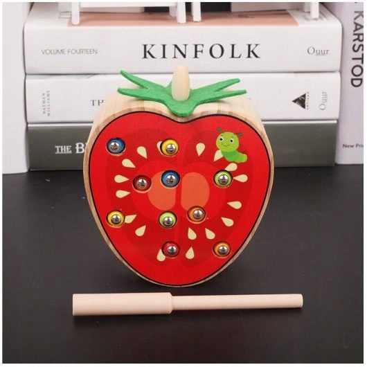 CATCH WORM GAME MAGNETIC WOODEN APPLE MONTESSORI Manufacturer code QL90062