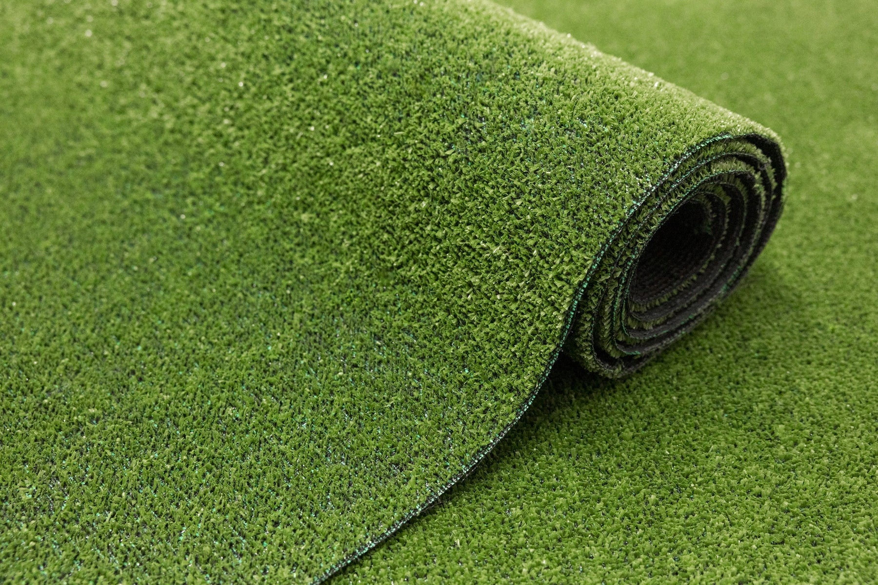 CHEAP ARTIFICIAL GRASS OUTSIDE UNDER THE POOL FOR BALCONY TERRACE 5mm 350x400 cm Length 4 m