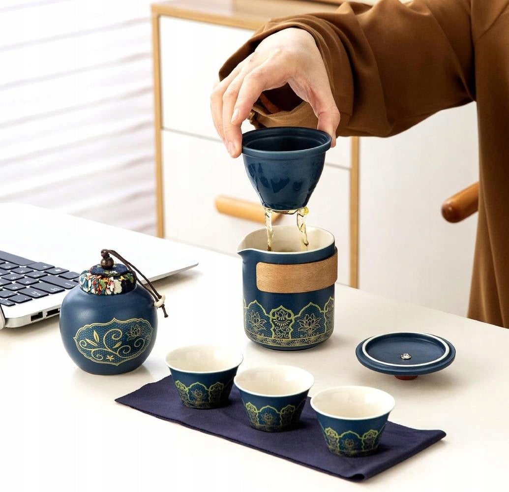 CHINESE CERAMIC KUNG FU TEA SET WITH CUPS, IN BAG/CASE