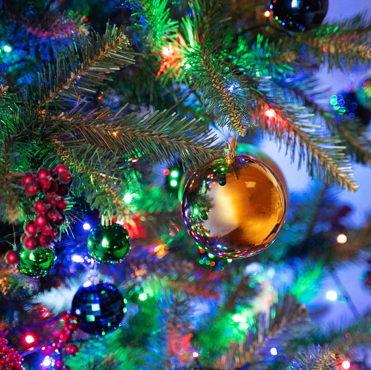 CHRISTMAS TREE BAUBLE SET 77PCS GOLD BAUBLES MIX CHRISTMAS TREE DESIGNS Packaging status original