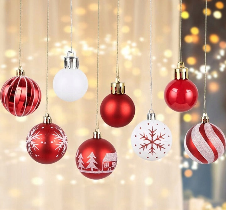CHRISTMAS TREE BAUBLES MIX FOR CHRISTMAS TREE SET PATTERN RED XXL 44 pcs. Manufacturer code BOMBKI CHOINKOWE SKANDYNAWSKIE CZERWONO BIAŁE