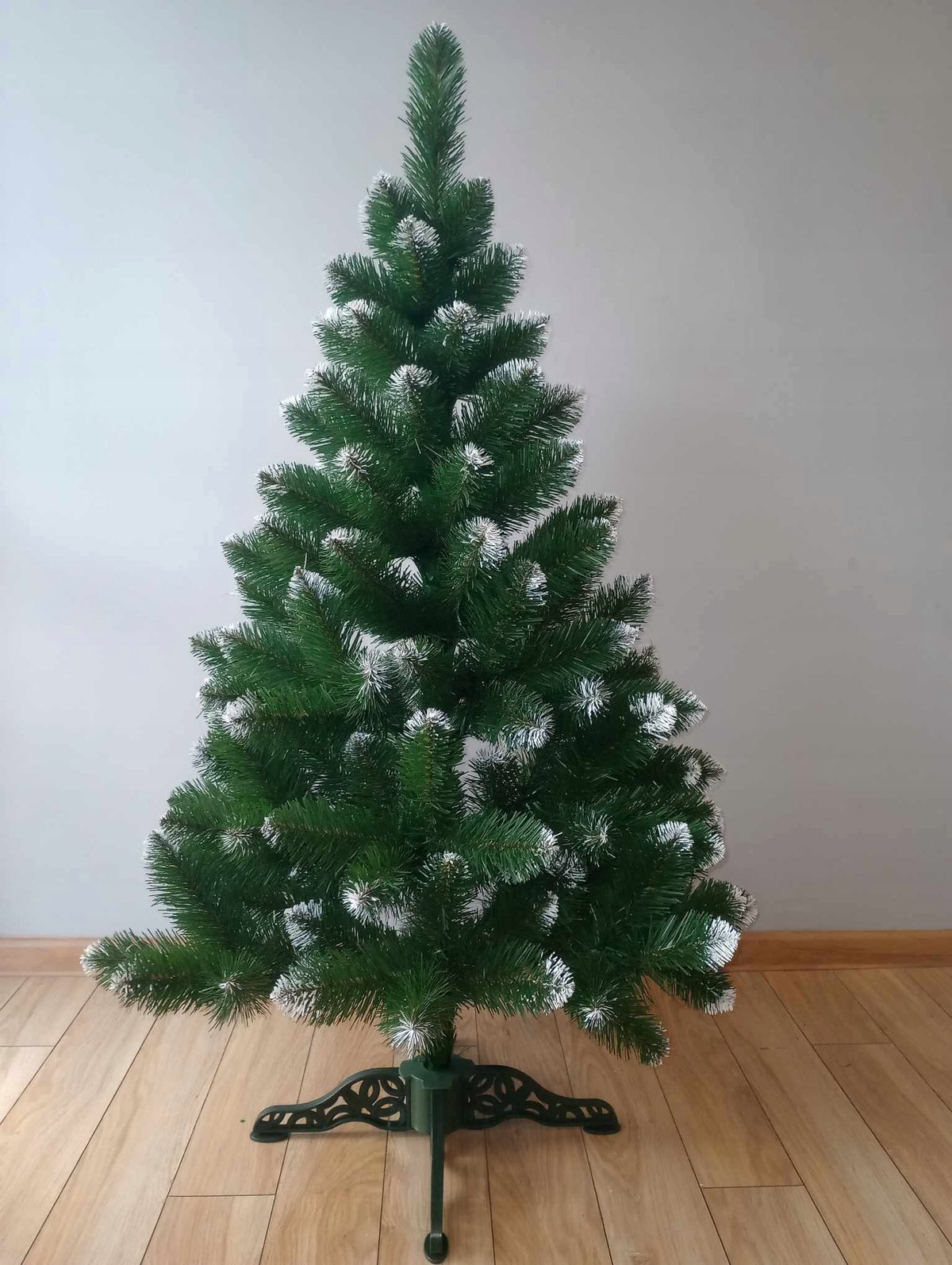 CHRISTMAS TREE Pine 120 CM DENSE Snow-covered Cones +Stand freebie!!!