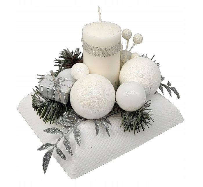 CHRISTMAS WREATH FOR TABLE WITH CANDLE CHRISTMAS ORNAMENT WHITE