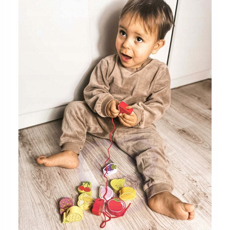 CLASSIC WORLD Wooden Threading Blocks Fruit 13 el. Kid's age 18＋ months
