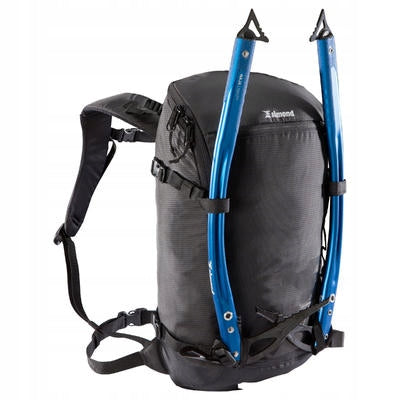 CLIMBING BACKPACK ULTRALIGHT FOR MOUNTAIN EXPEDITIONS Black COMPACT 20 L Color black