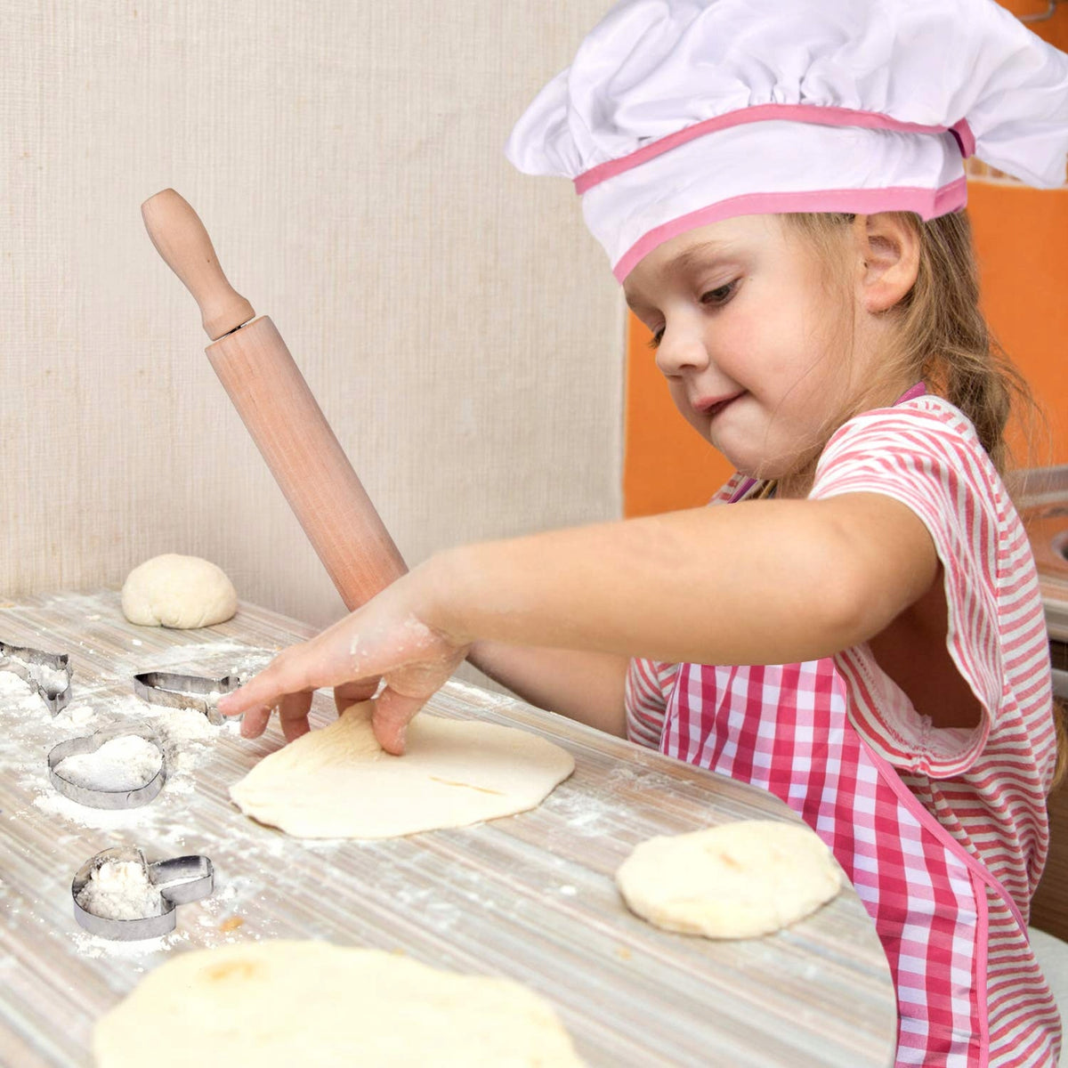 COOK SET FOR CHILDREN APRON HAT KITCHEN GLOVE KITCHEN ROLLER Manufacturer code 103551