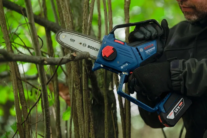 CORDLESS CHAINSAW GKE 18V-15 0*AH 6008D7000 BOSCH Guide length 15 cm