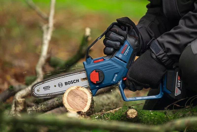CORDLESS CHAINSAW GKE 18V-20 0*AH 6008D7100 BOSCH Packaging status original