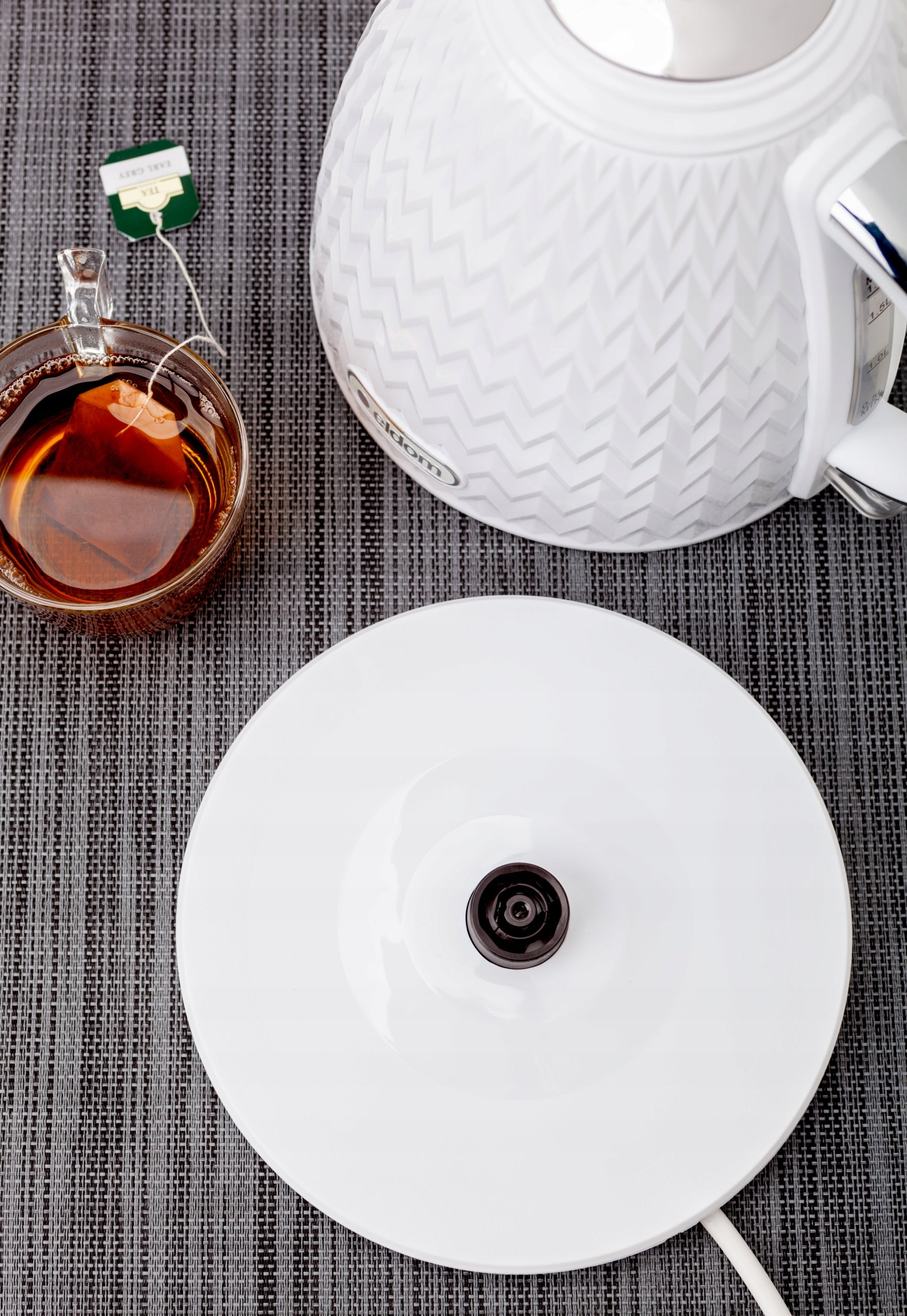 CORDLESS ELECTRIC KETTLE 1,7l C265 ELDOM WHITE Manufacturer code C265B
