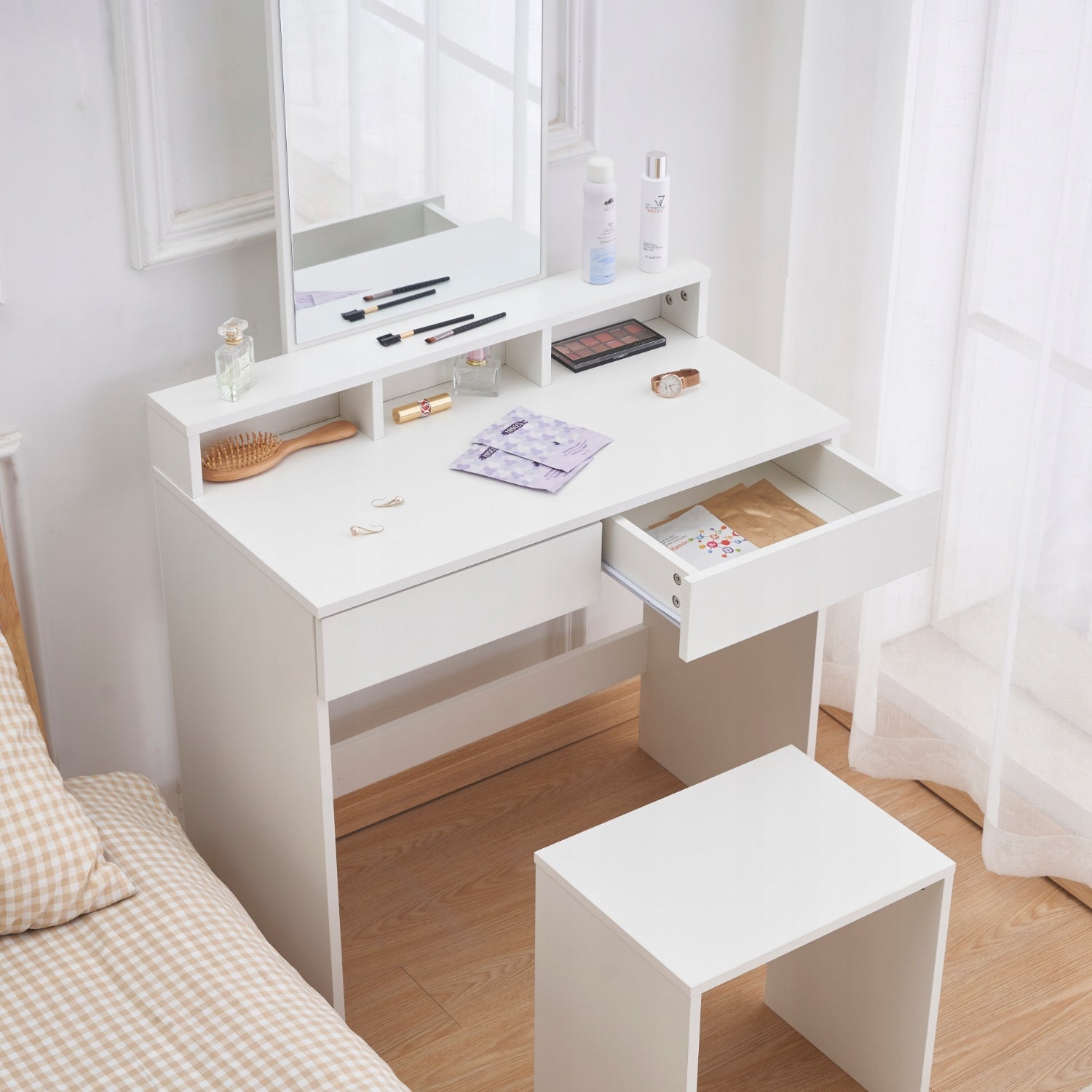 COSMETIC DRESSING TABLE WITH MIRROR + ITALFORM STOOL Packaging status original