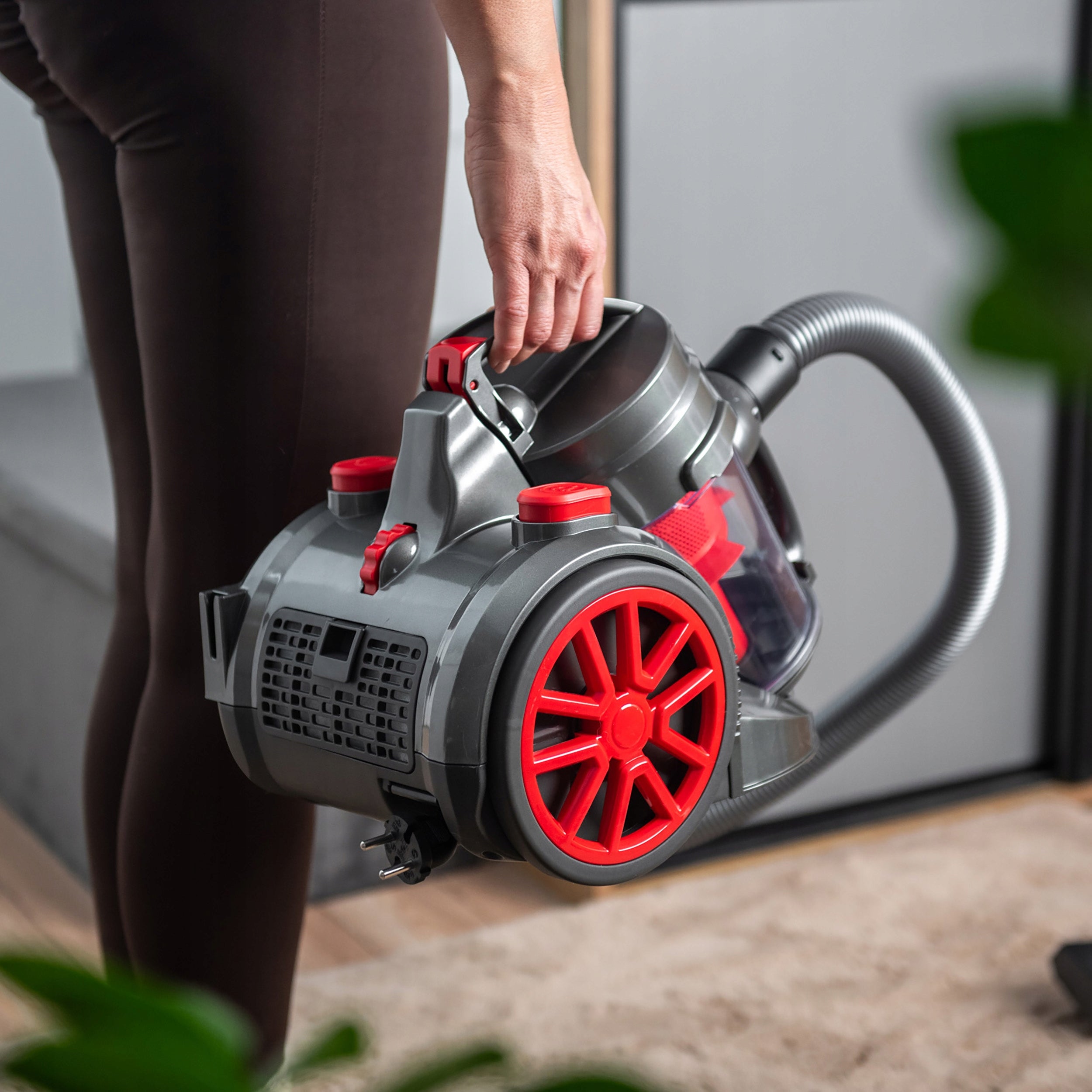 CYCLONE VACUUM CLEANER BAGLESS TURBO BRUSH ADJUSTMENT RETRACTOR POWERFUL 4000W Packaging status original