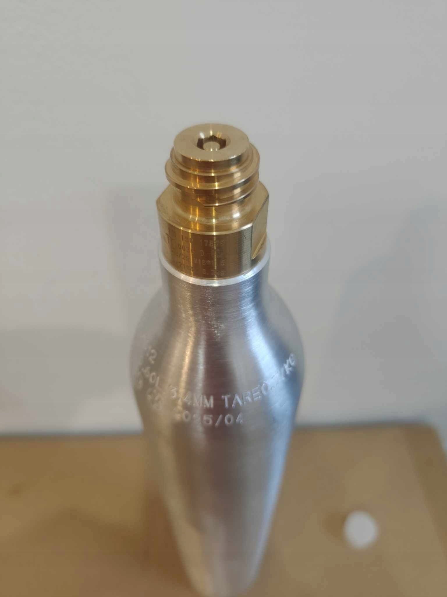 CYLINDER CARTRIDGE SodaStream CO2 Full NEW 2025 production Dafi Brita Philips Manufacturer code 005