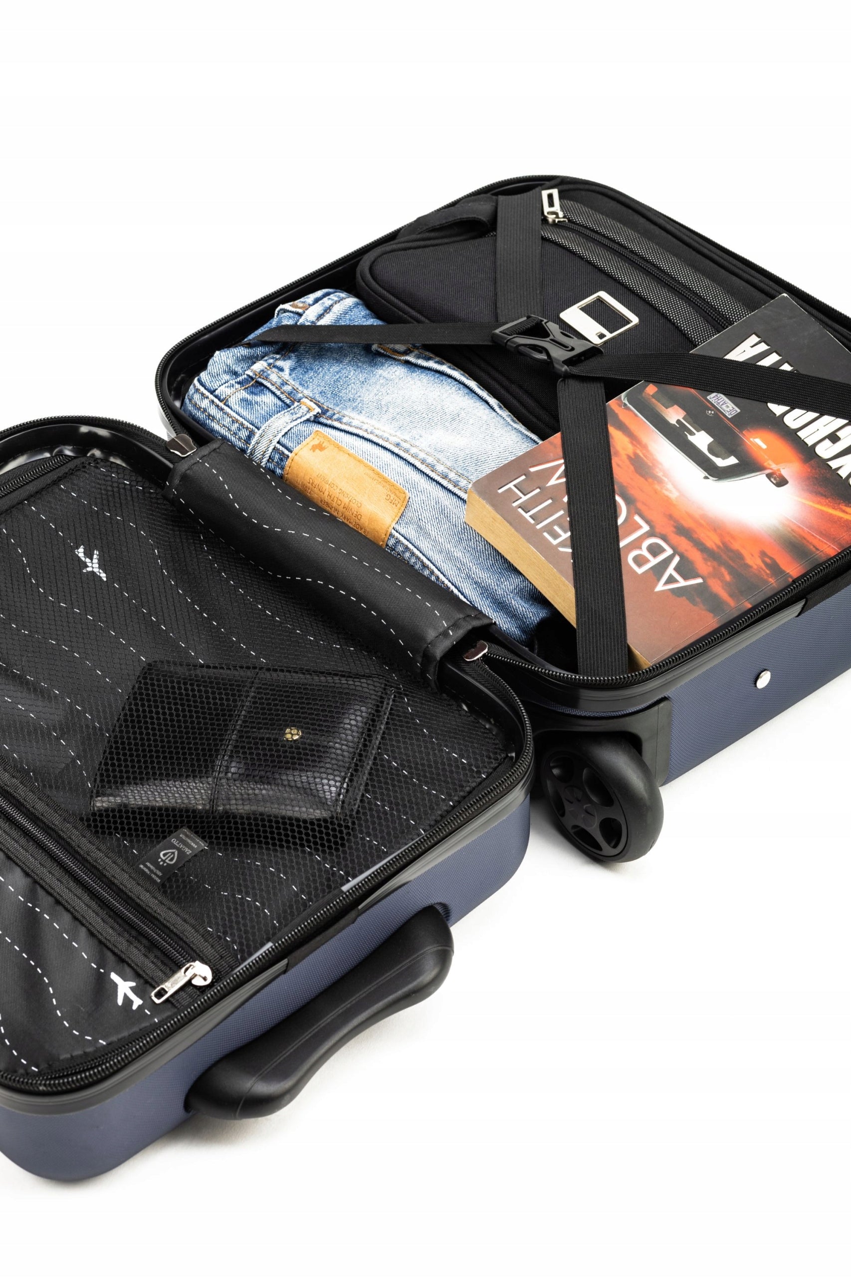 Cabin case small WIZZAIR on wheels 40x30x20cm hand luggage ZAGATTO Packaging status original