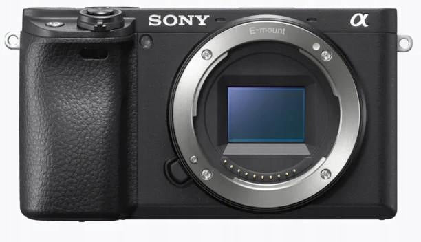 Camera Sony A6400 + lens Sony SELP 16-50mm black Packaging status original