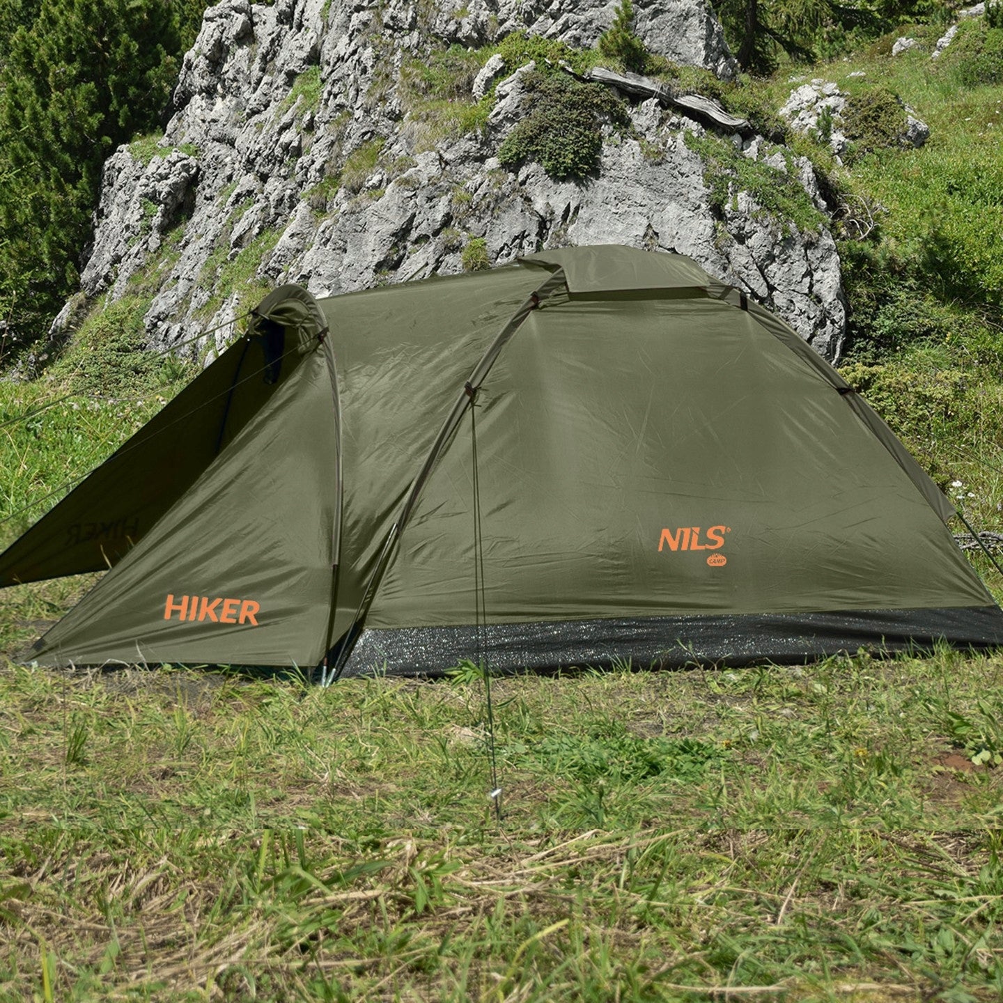 Camping Tent 2-Person NILS CAMP Hiker NC6010 Green Packaging status original