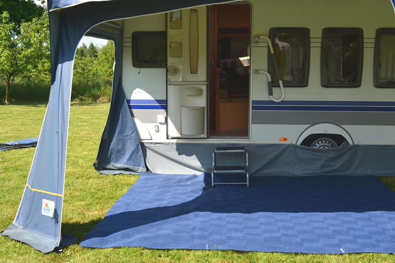 Camping flooring for tent vestibule camper camping 600g navy blue Manufacturer code ZA BAR ANTYPOŚLIZGOWA WODOODPORNA