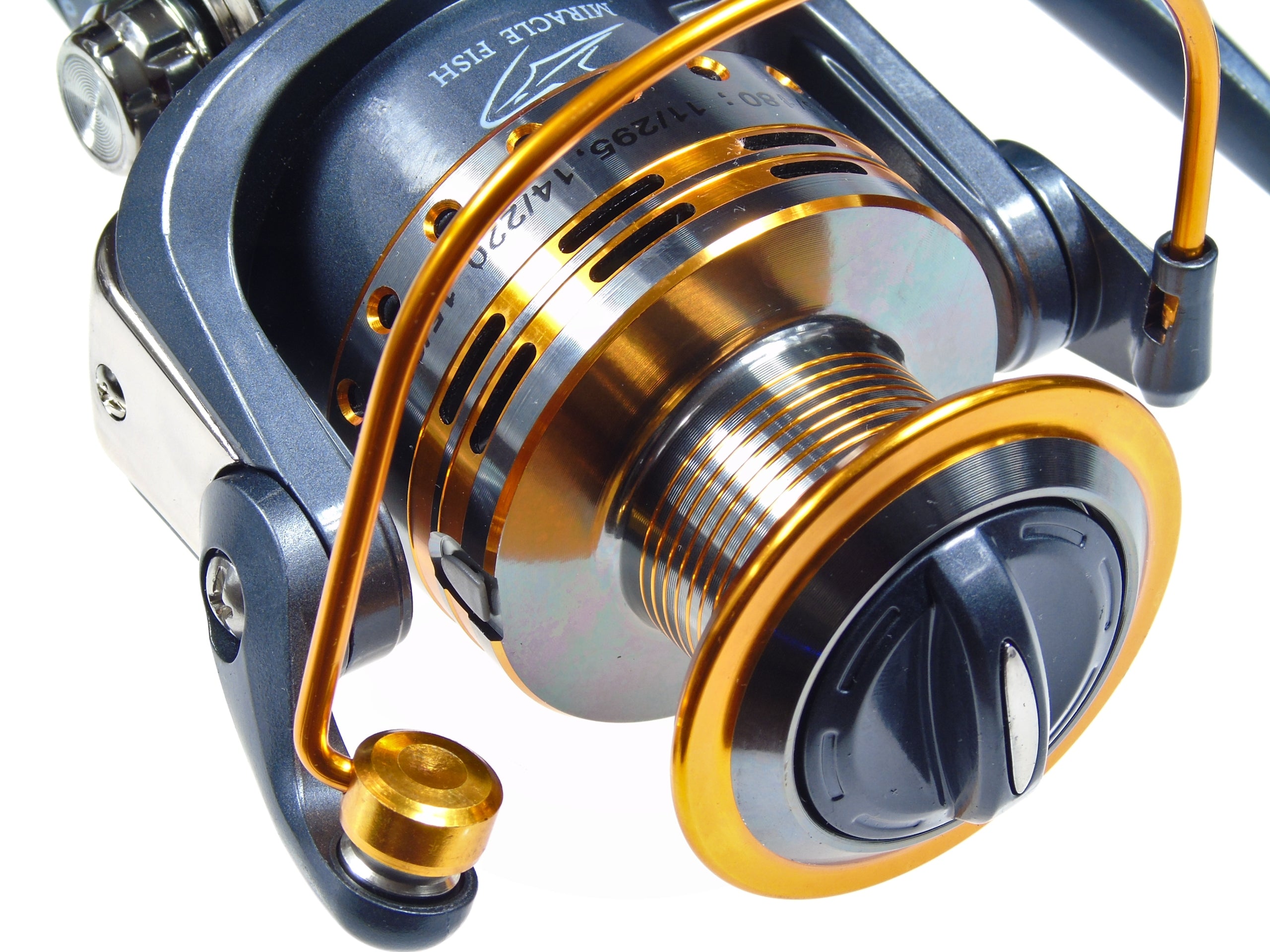 Carp reel Carp 3000 Free gear 9+1 Bearings Metal spool Packaging status original