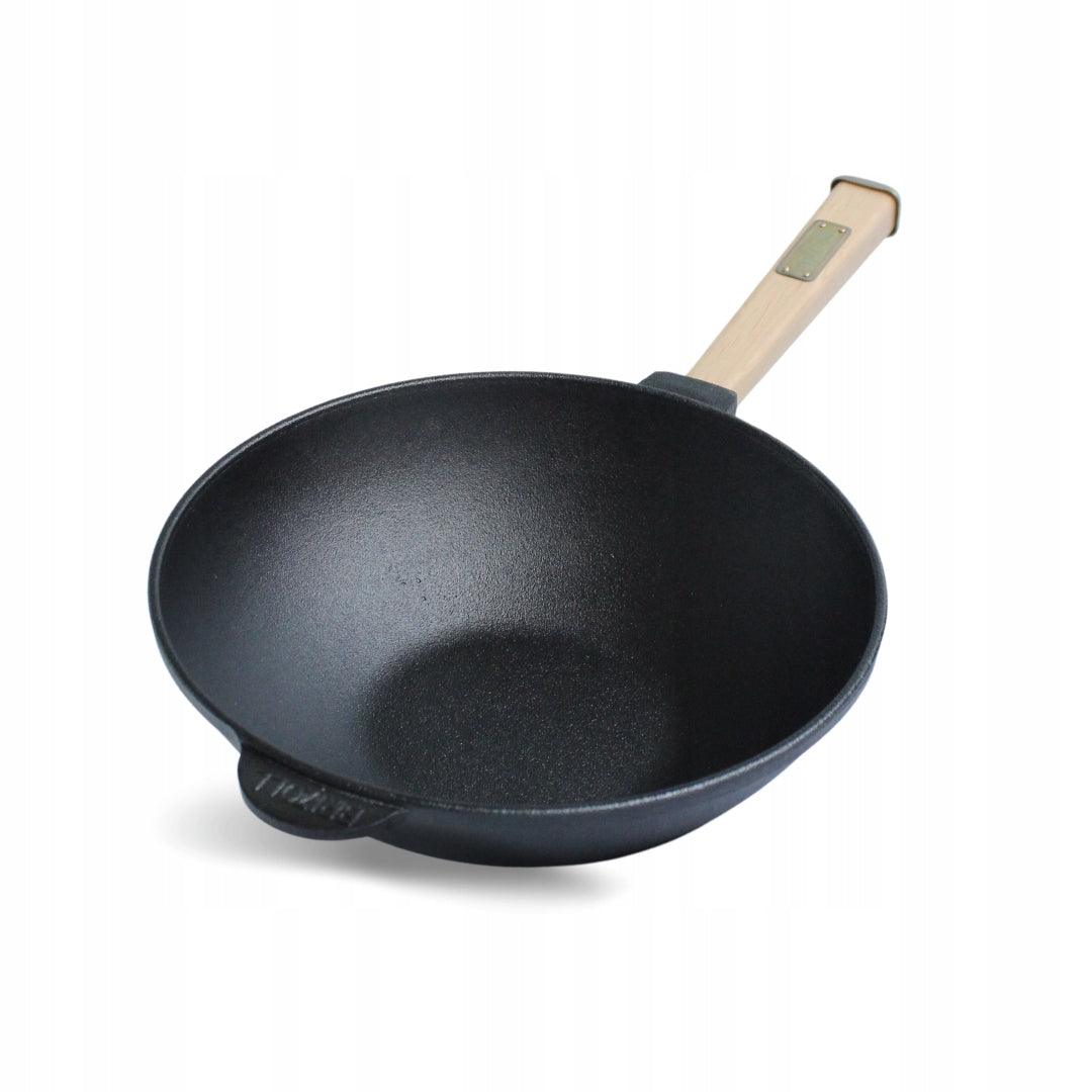 Cast iron pan with wooden handle WOK 260 x 85