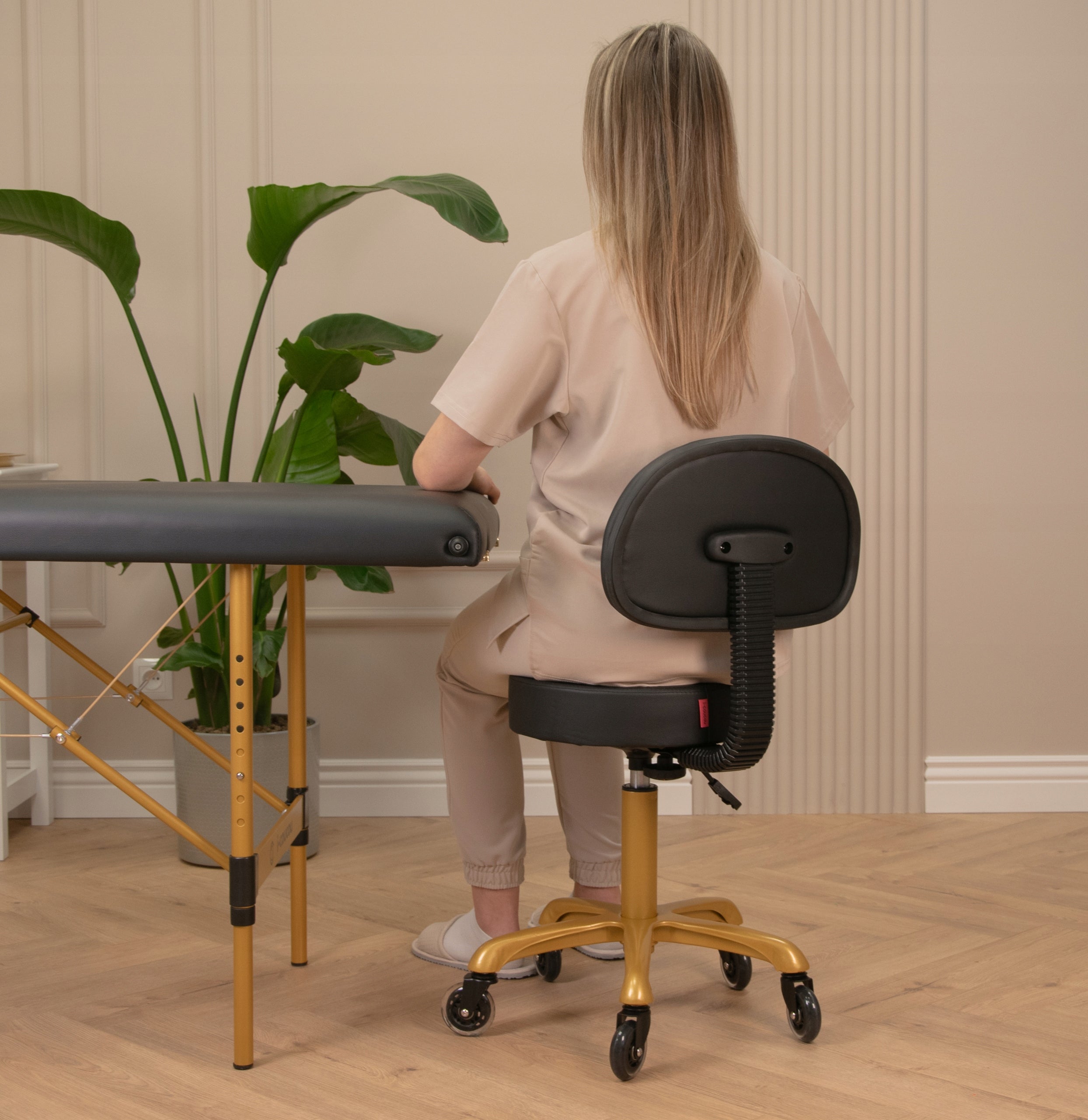 Chair Cosmetic Stool Adjustable Swivel Wheels Black Backrest EAN (GTIN) 5905123295621