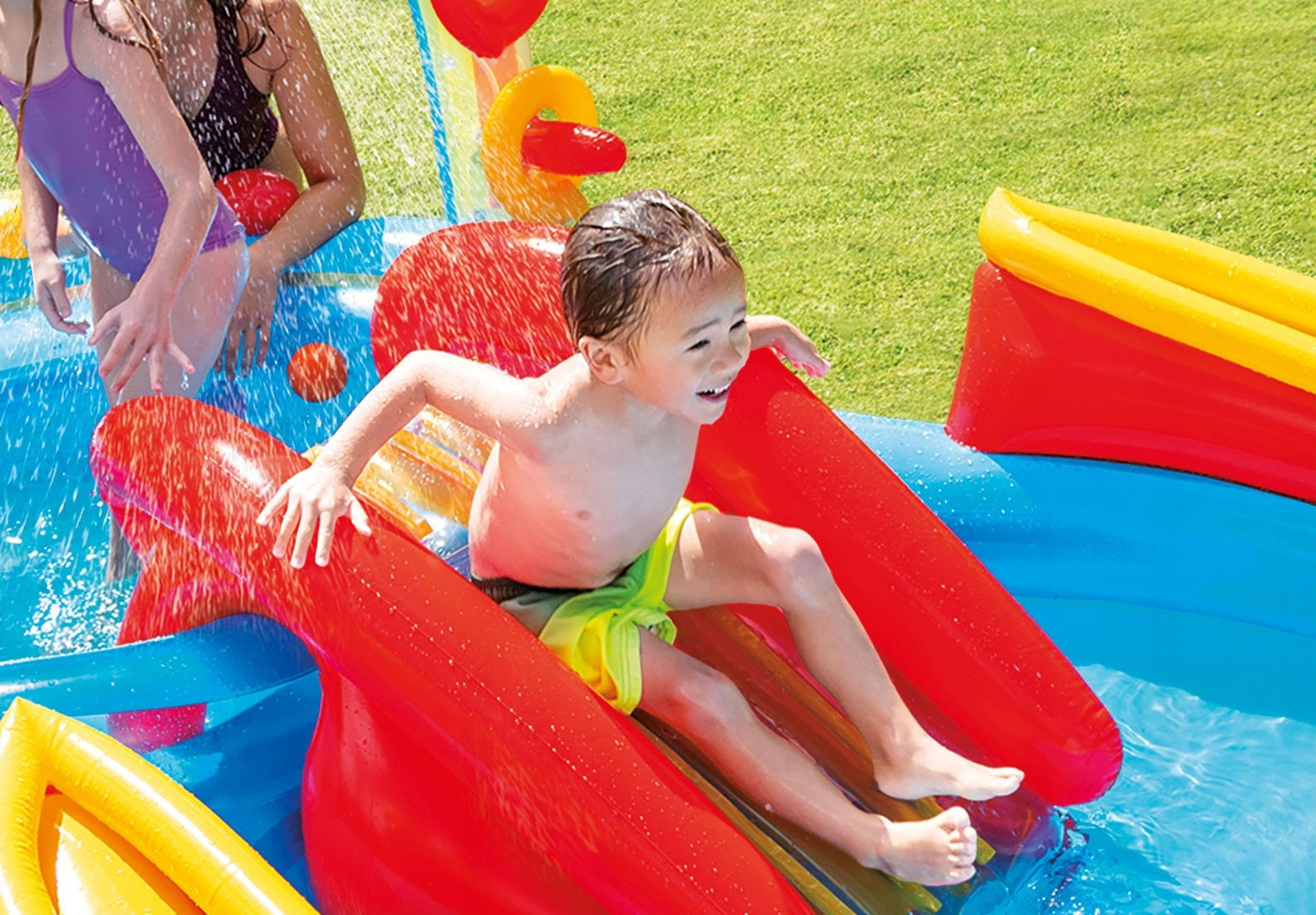 Children's Inflatable Swimming Pool With Slide Water Playground Children's Pool Kind inflatable