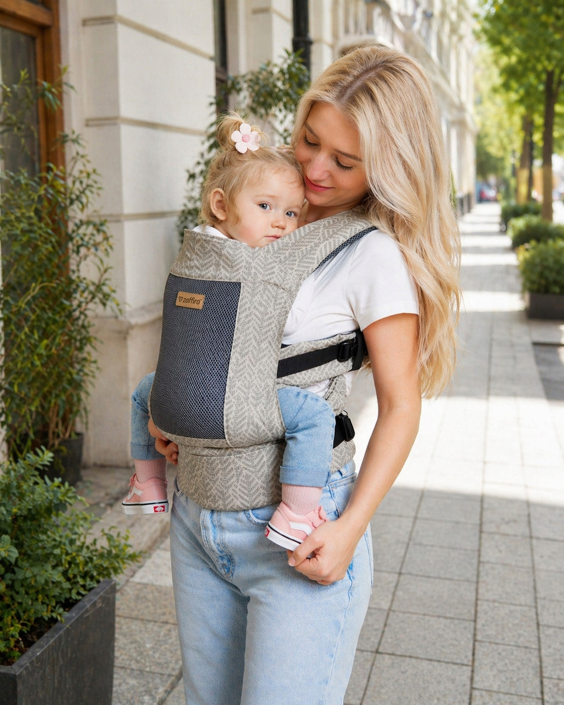Children's carrier adjustable ergonomic children's City Air ZAFFIRO Color shades of gray and silver