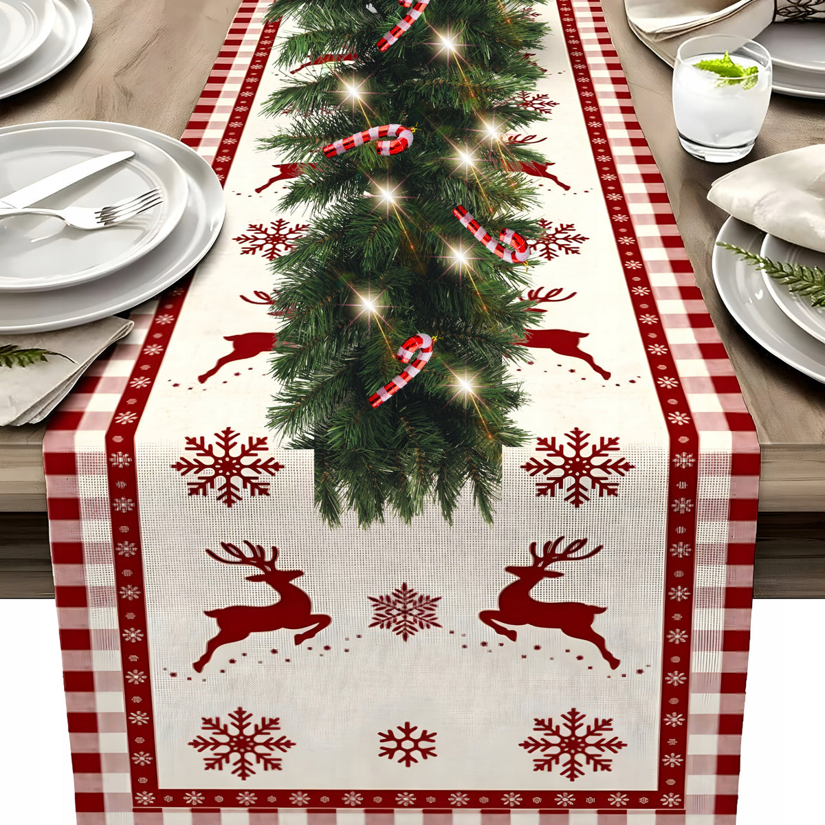 Christmas Tree GARLAND CHRISTMAS 300CM Spruce Green Artificial LED Garlands Manufacturer code GIRLANDA CHOINKOWA ŚWIĄTECZNA LAMPKI CIEPŁE